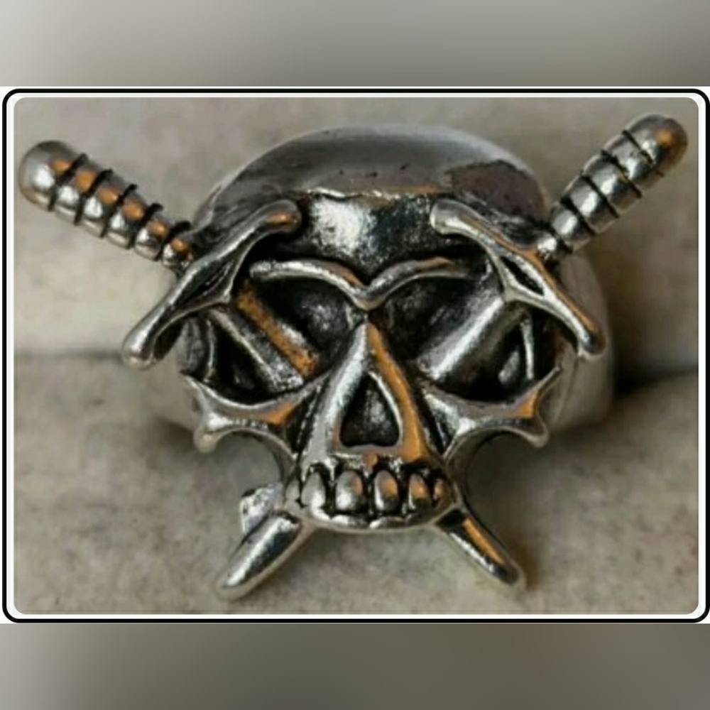 Silver Skull Ring Signet Biker Skull Demon Devil swords